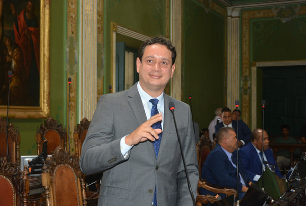 Único representante do PV na Câmara é André Fraga, aliado do prefeito Bruno Reis (União). Único representante do PV na Câmara é André Fraga, aliado do prefeito Bruno Reis (União).