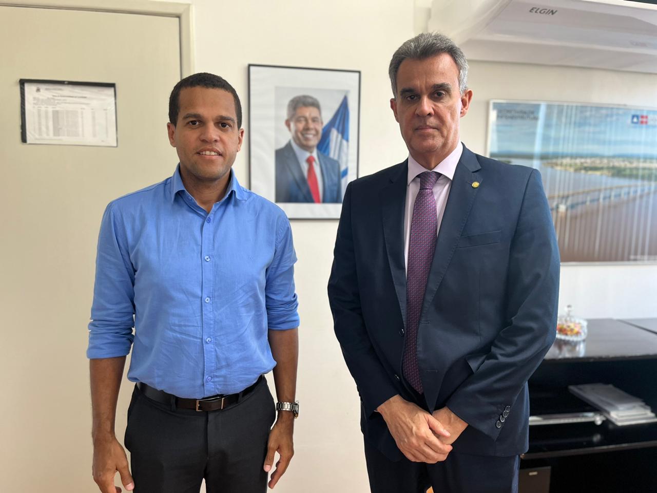 Thiancle Araújo, presidente da FECBAHIA, e o secretário da Seinfra, Sérgio Brito