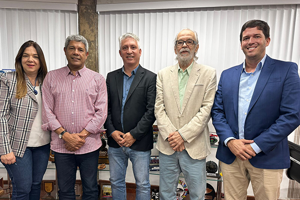 Tatiana Veloso, Jerônimo Rodrigues, Henrique Carballal, Manoel Barreto e Inácio Matos