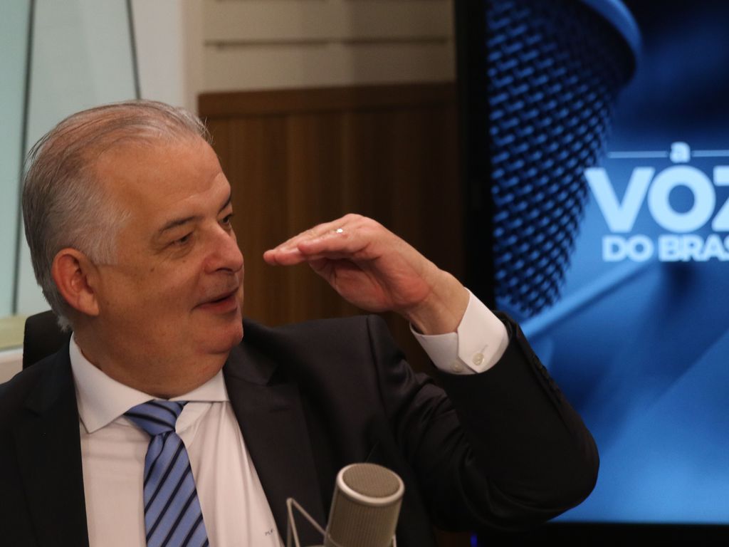O ministro dos Portos e Aeroportos, Márcio França