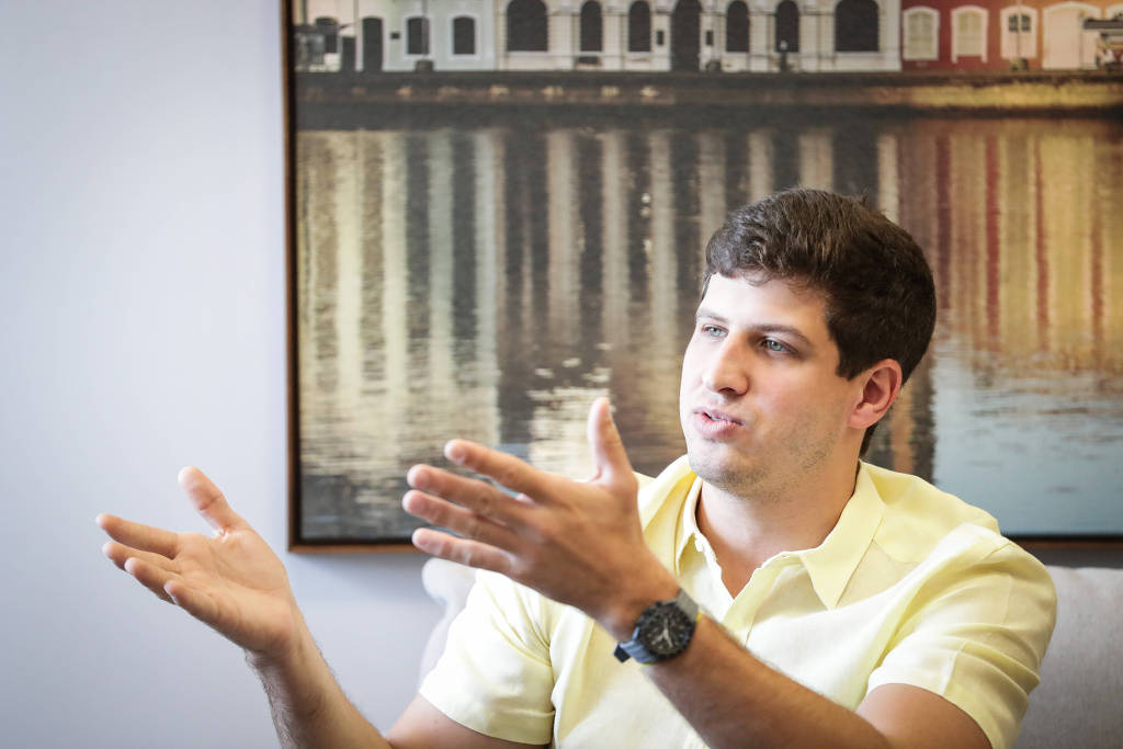 Reforma de João Campos deixa Recife com mais cargos que governo de PE Reforma de João Campos deixa Recife com mais cargos que governo de PE