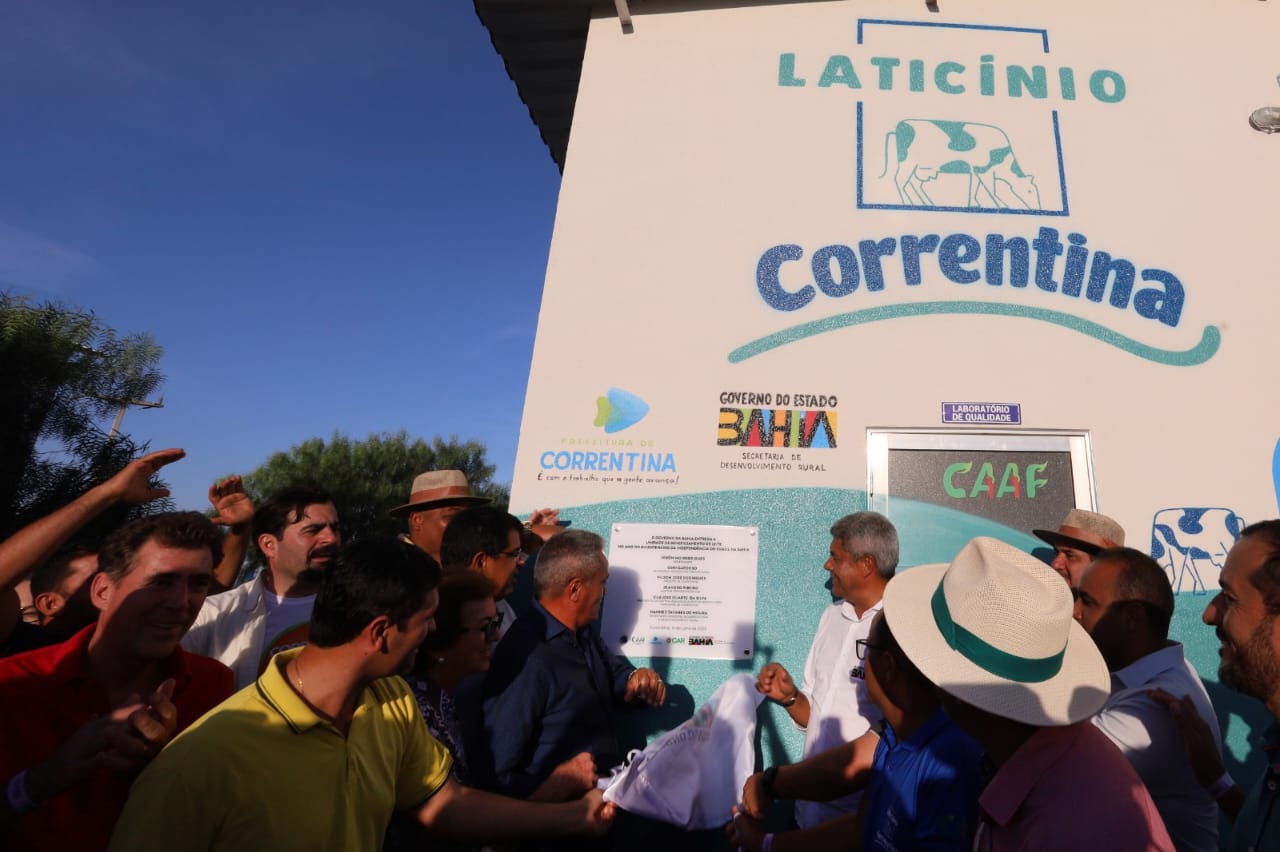 Em Correntina, Jerônimo entrega unidade de beneficiamento de leite e posto avançado do Detran