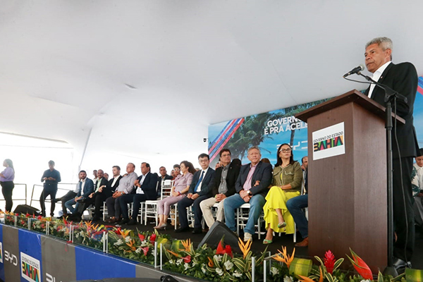 O governador Jerônimo Rodrigues (PT)