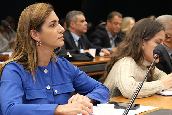 A deputada federal Roberta Roma (PL)