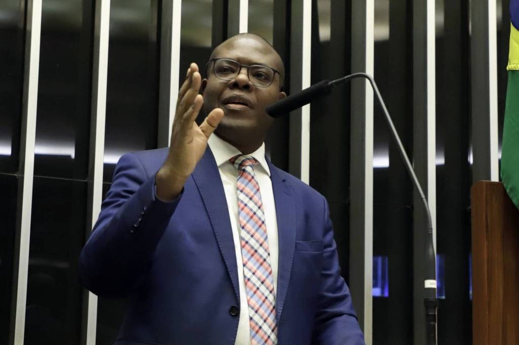 O ministro dos Direitos Humanos, Silvio Almeida