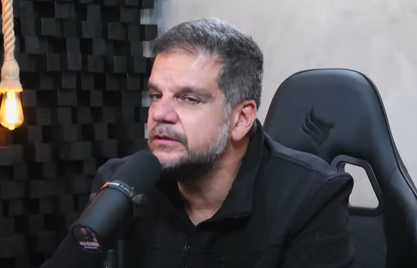 As falas de Rodrigo Pimentel foram feitas durante participação no podcast Fala Glauber, que foi ao ar na última terça-feira