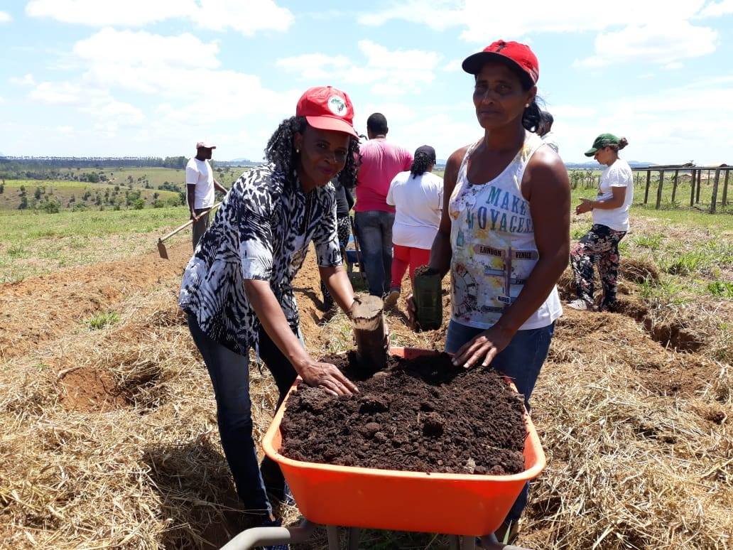 Localizada no Extremo Sul da Bahia, a Escola Popular já beneficiou mais 2,5 mil famílias com as atividades formativas