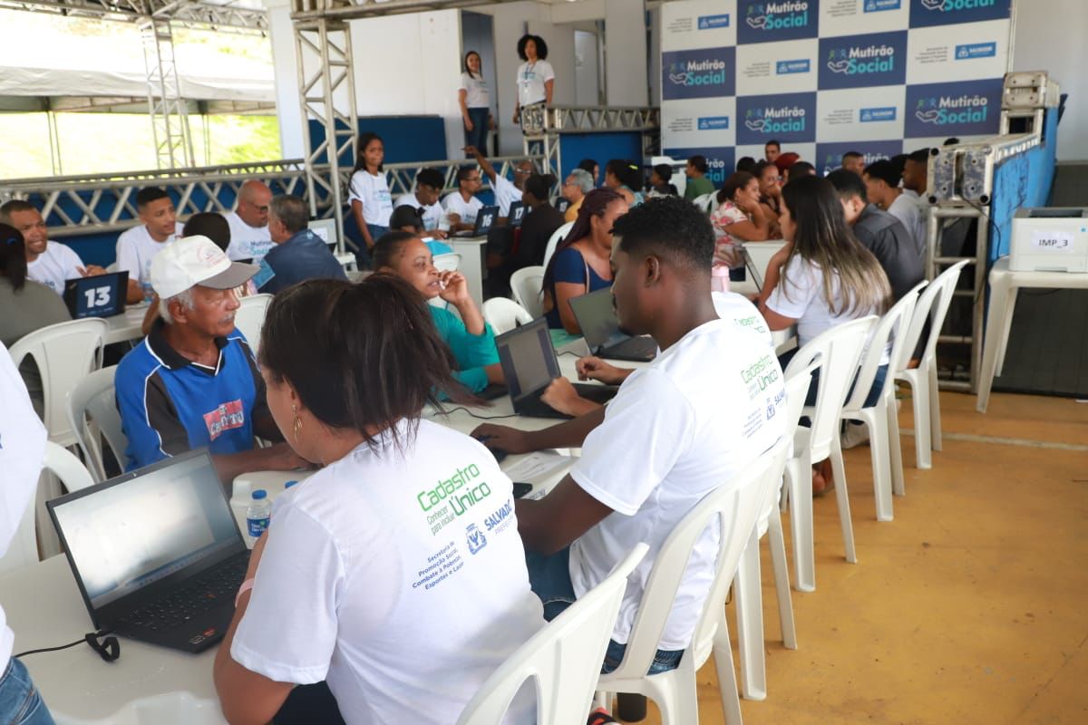 Com o corte, a situação de milhares de famílias em vulnerabilidade e risco social na capital baiana foi agravada