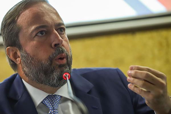 Ministro de Minas e Energia, Alexandre Silveira, disse a Lula que acionou a PF porque não teve como entrar na empresa nem no Operador Nacional do Sistema