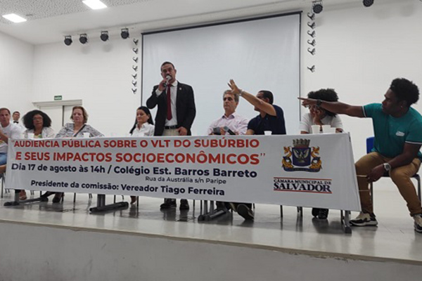 Audiência pública sobre o VLT de Salvador