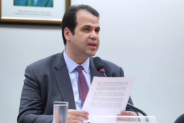 Presidente da CPI das Pirâmides Financeiras, o deputado federal Aureo Ribeiro (Solidariedade-RJ) Presidente da CPI das Pirâmides Financeiras, o deputado federal Aureo Ribeiro (Solidariedade-RJ)