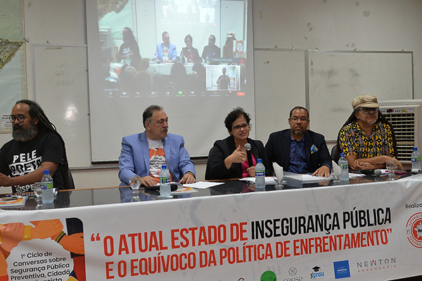 Evento foi realizado no auditório da Faculdade de Economia da UFBA Evento foi realizado no auditório da Faculdade de Economia da UFBA