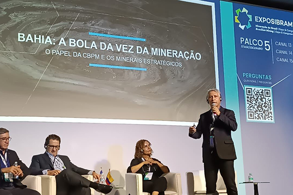 O presidente da CBPM, Henrique Carballal, durante apresentação na EXPOSIBRAM 2023