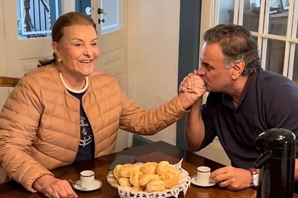 Inês Maria Neves é mãe de Aécio Neves, deputado federal e ex-governador de Minas Gerais