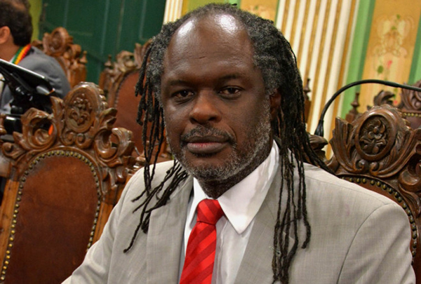 Vereador Sílvio Humberto diz que ainda não desistiu de ser candidato a prefeito no futuro Vereador Sílvio Humberto diz que ainda não desistiu de ser candidato a prefeito no futuro