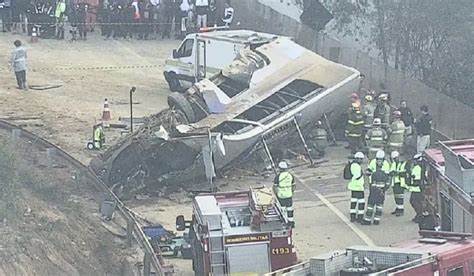 Veículo transportava 48 pessoas após de jogo do Campeonato Brasileiro