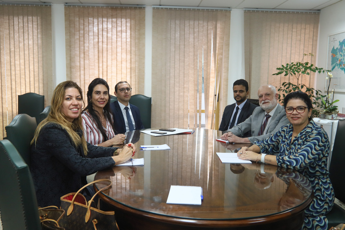 O encontro ocorreu na sede do Poder Judiciário da Bahia, na tarde da segunda-feira (11). O encontro ocorreu na sede do Poder Judiciário da Bahia, na tarde da segunda-feira (11).