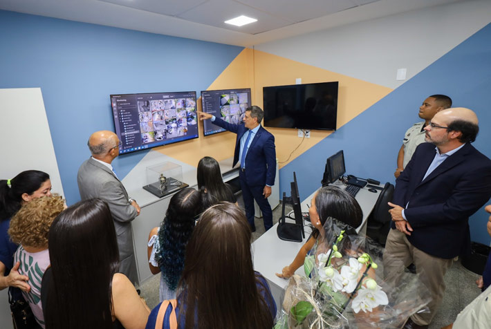 Na nova sala, que antes abrigava a barbearia do TCE, passou a funcionar o setor de supervisão das câmeras de segurança do Tribunal Na nova sala, que antes abrigava a barbearia do TCE, passou a funcionar o setor de supervisão das câmeras de segurança do Tribunal