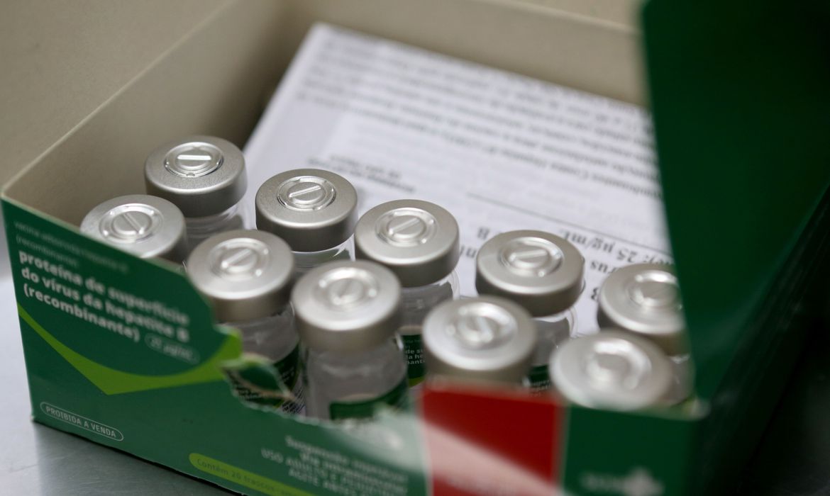 Vírus da hepatite B é principal causador de câncer de fígado