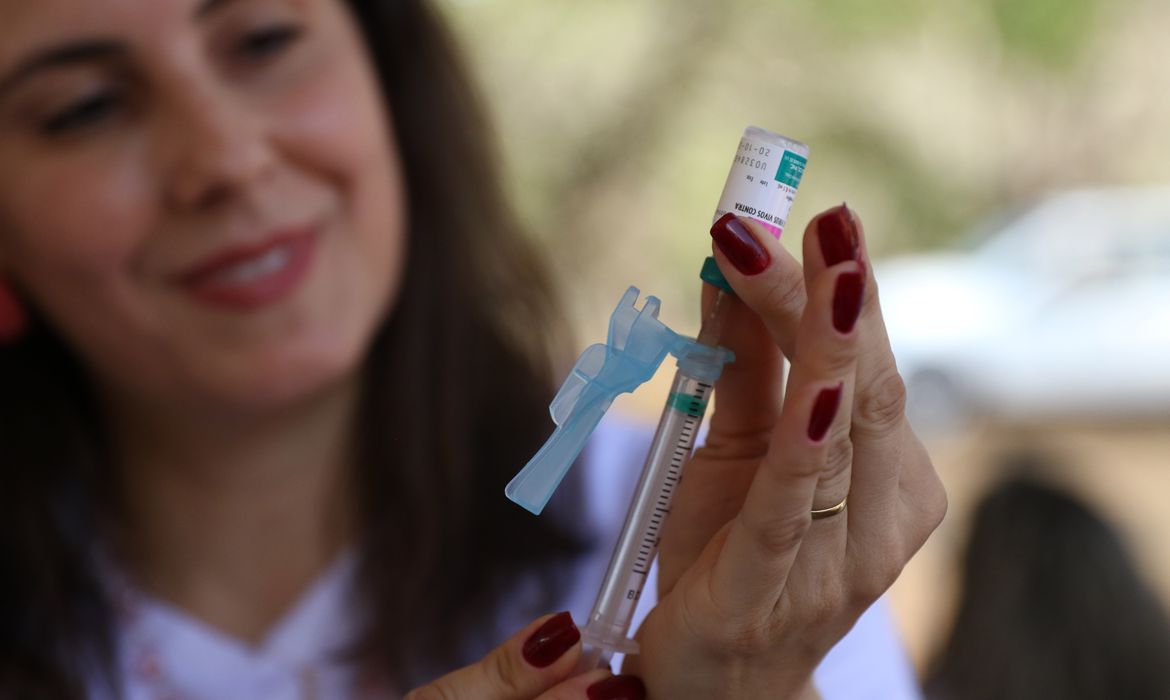 Já os ligados à educação registraram queda Já os ligados à educação registraram queda