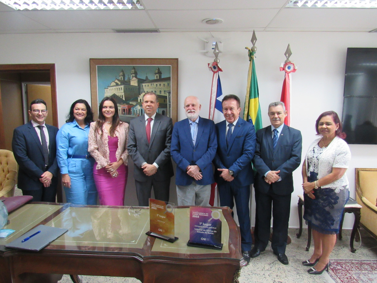 O encontro entre as autoridades ocorreu na manhã da última terça-feira (19). O encontro entre as autoridades ocorreu na manhã da última terça-feira (19).