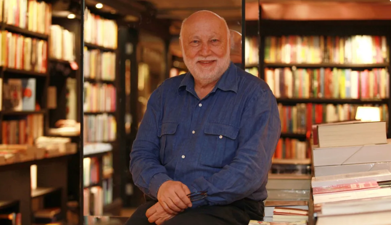 Sociólogo italiano Domenico de Masi Sociólogo italiano Domenico de Masi