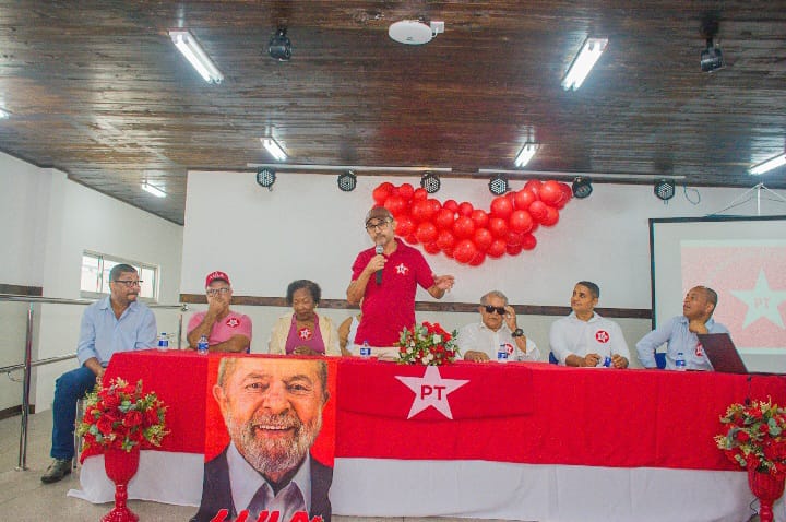 PT promove Plenárias Municipais em mais de 30 cidades baianas neste final de semana PT promove Plenárias Municipais em mais de 30 cidades baianas neste final de semana