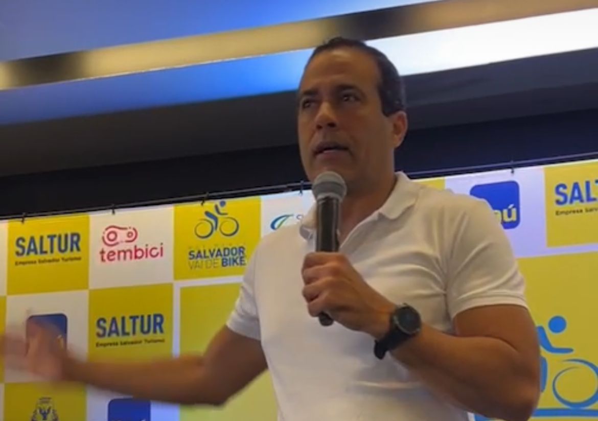 Nos últimos dias, o deputado federal Luciano Bivar, que é o atual presidente do partido, e o secretário-geral da sigla, ACM Neto, entraram em rota de colisão