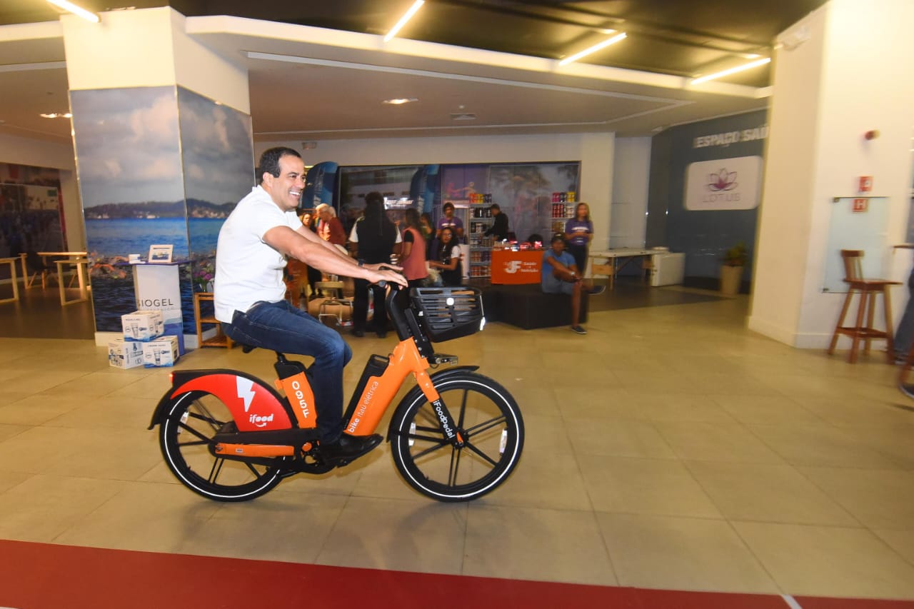 Segundo Bruno Reis, Salvador será a primeira cidade do Norte e Nordeste e a terceira capital do Brasil a ter bikes elétricas compartilhadas