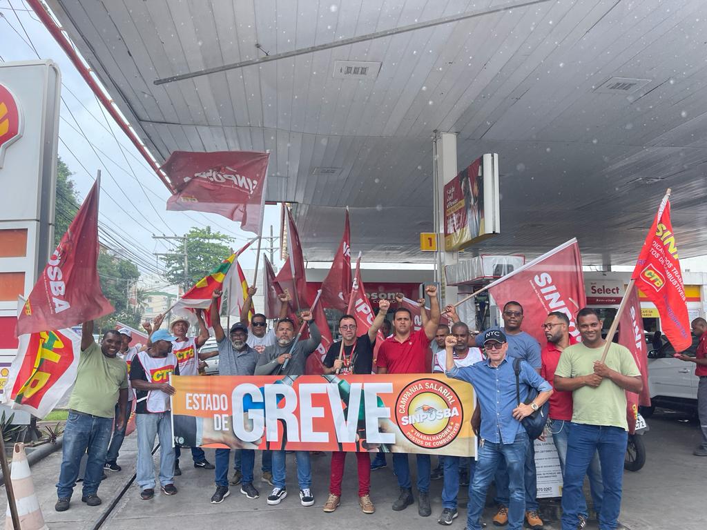 Trabalhadores em postos de combustíveis intensificam Estado de Greve