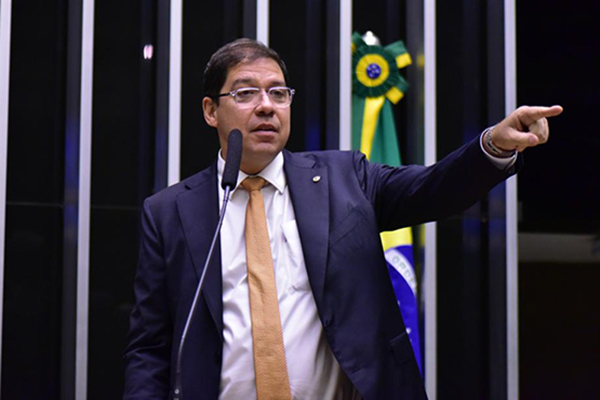 O deputado Altineu Cortes , líder do PL na Câmara O deputado Altineu Cortes , líder do PL na Câmara