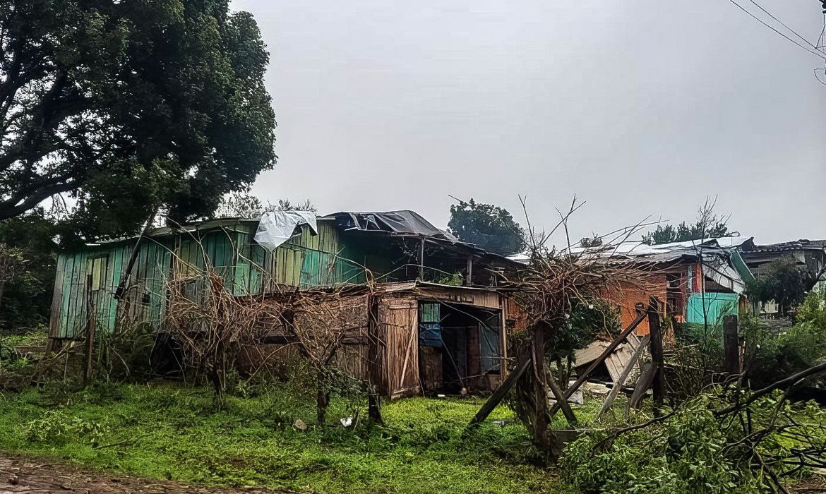 Até agora, 46 pessoas morreram em decorrência do ciclone extratropical