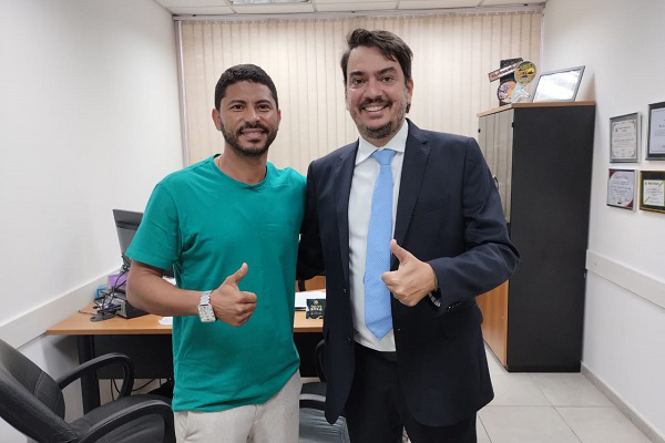 Ênio Cordeiro e Pedro Tavares