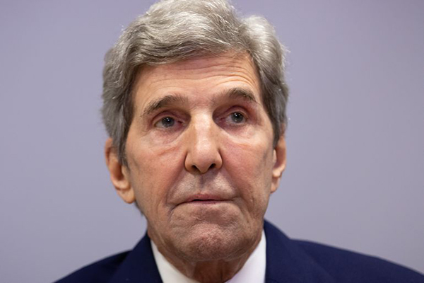O enviado especial para o clima dos Estados Unidos, John Kerry