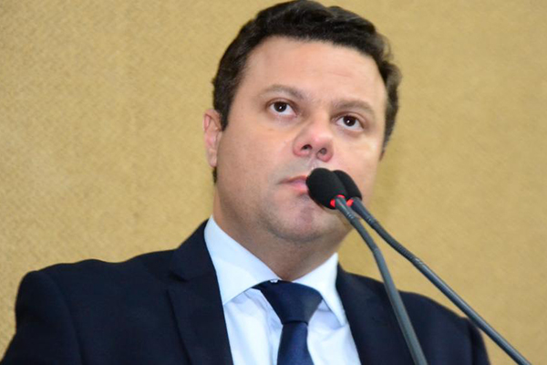O deputado estadual Luciano Simões (União Brasil)