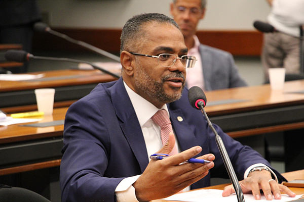 O deputado Márcio Marinho