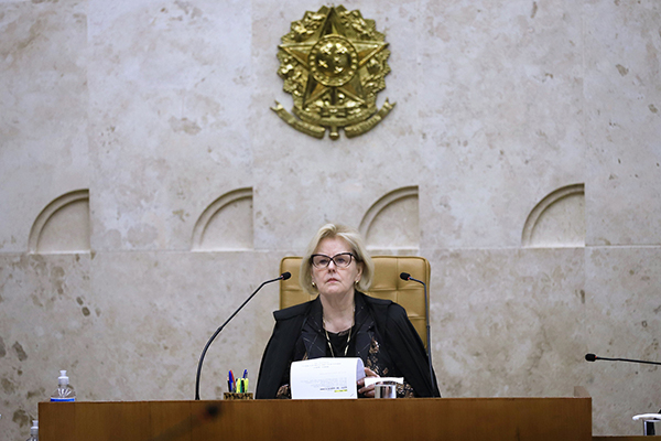 A presidente do STF, ministra Rosa Weber, votou a favor da descriminalização do aborto até a 12ª semana de gestação