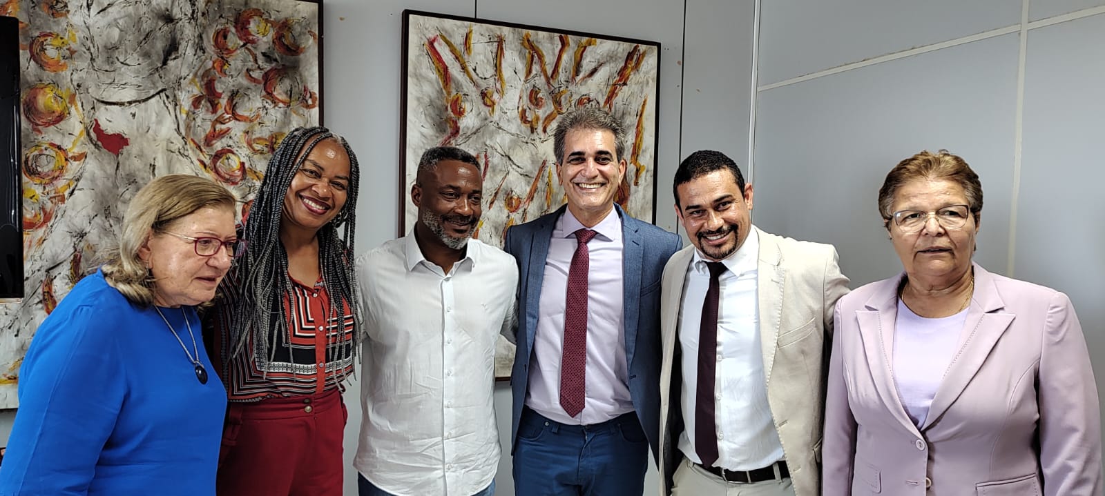 Grupo governista trabalha para tentar barrar a reeleição do prefeito da capital, Bruno Reis (UB)