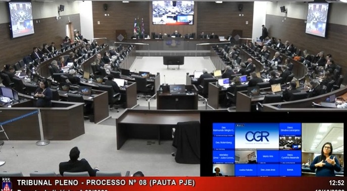Sessão durou cerca de 4 horas