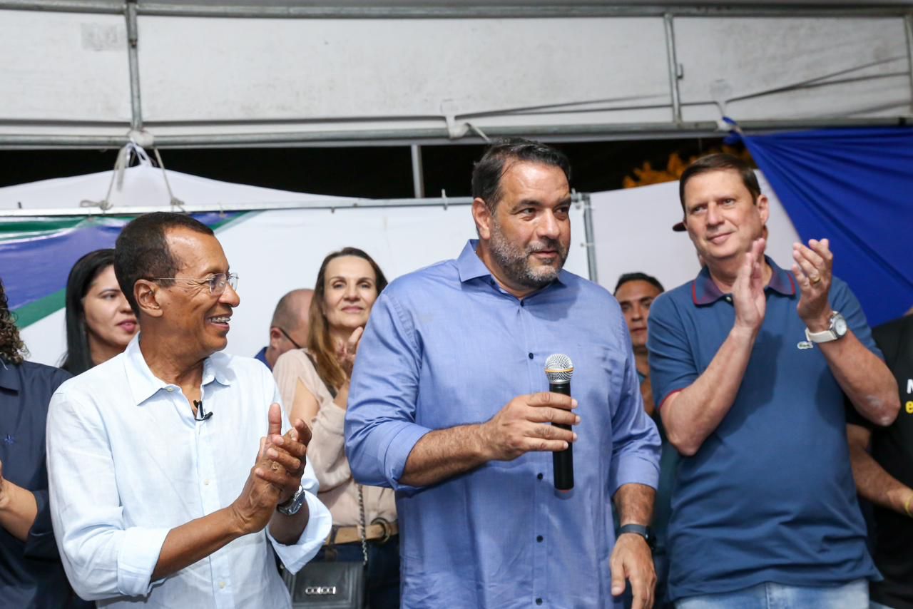 Alan Sanches destaca investimentos e celebra nova iluminação pública para Santo Antônio de Jesus
