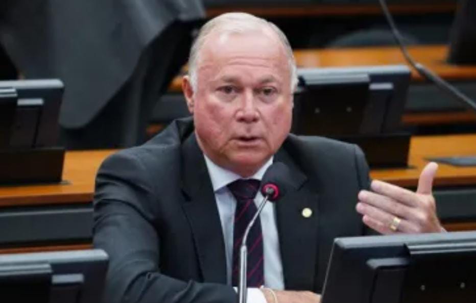 Deputado federal Paulo Azi, presidente estadual do União Brasil