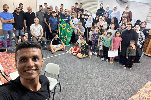 Estrangeiros começam a deixar Gaza, mas brasileiros não estão inclusos na lista