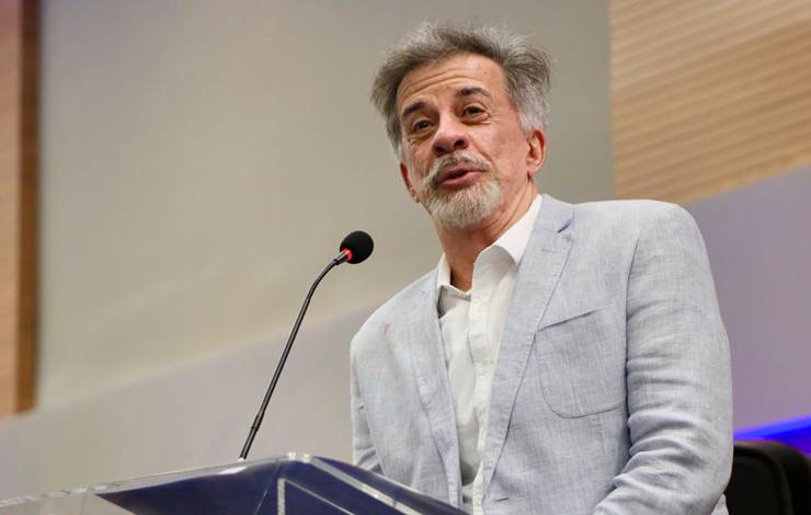 Fernando Guerreiro recebeu troféu em nome do projeto Boca de Brasa