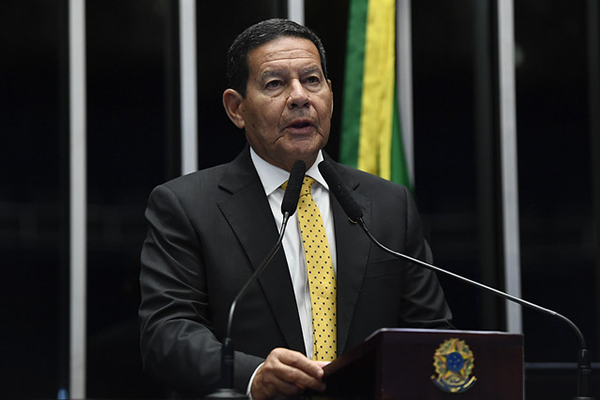 Senador e ex-vice-presidente da República Hamilton Mourão (Republicanos-RS)