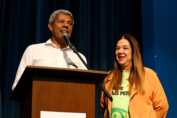 O governador Jerônimo Rodrigues (PT)