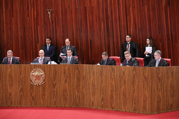 Sessão do TSE para julgamento do ex-presidente Jair Bolsonaro