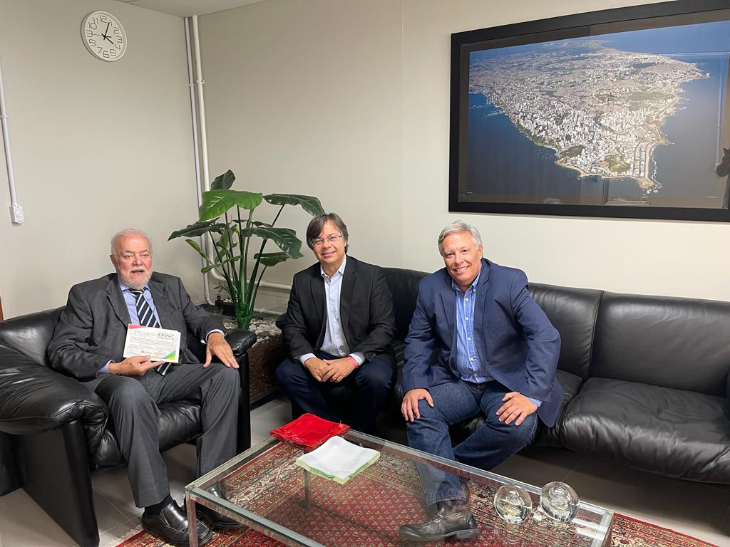 O evento será encerrado com duas palestras magnas: do presidente do Supremo Tribunal Federal (STF), ministro Luís Roberto Barroso, e do presidente do Congresso Nacional, senador Rodrigo Pacheco. O evento será encerrado com duas palestras magnas: do presidente do Supremo Tribunal Federal (STF), ministro Luís Roberto Barroso, e do presidente do Congresso Nacional, senador Rodrigo Pacheco.