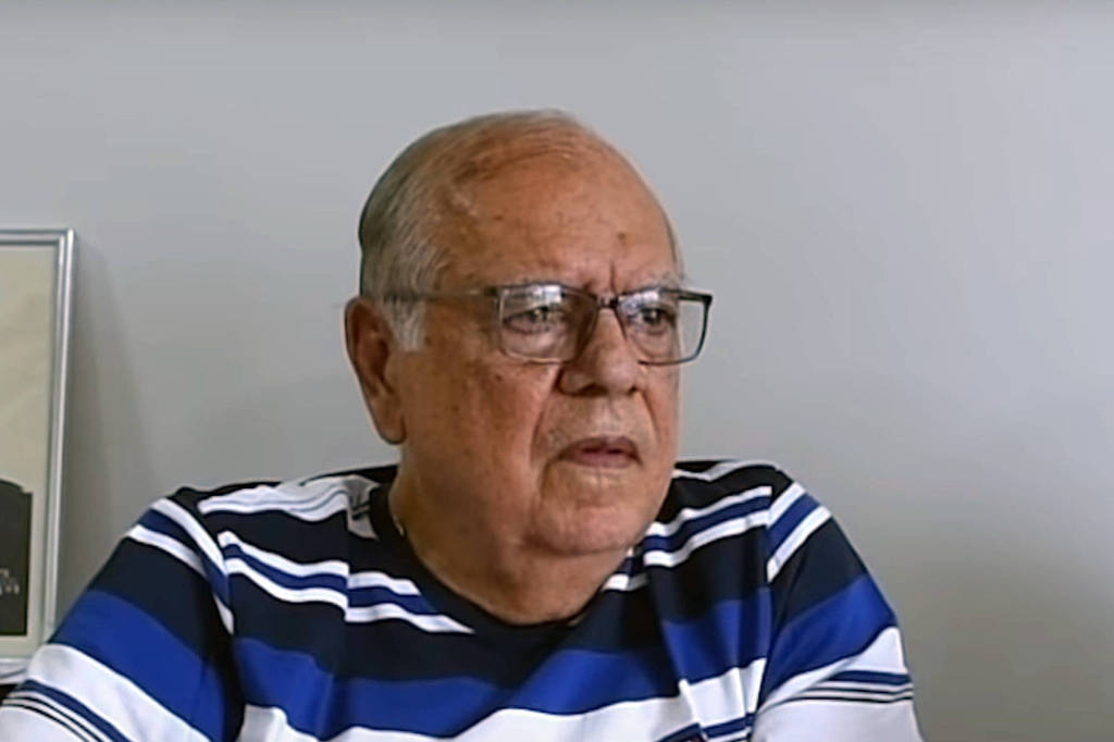 O general Paulo Assis, investigado pela Polícia Federal, em entrevista canal Voz de Brasília, em 2020
