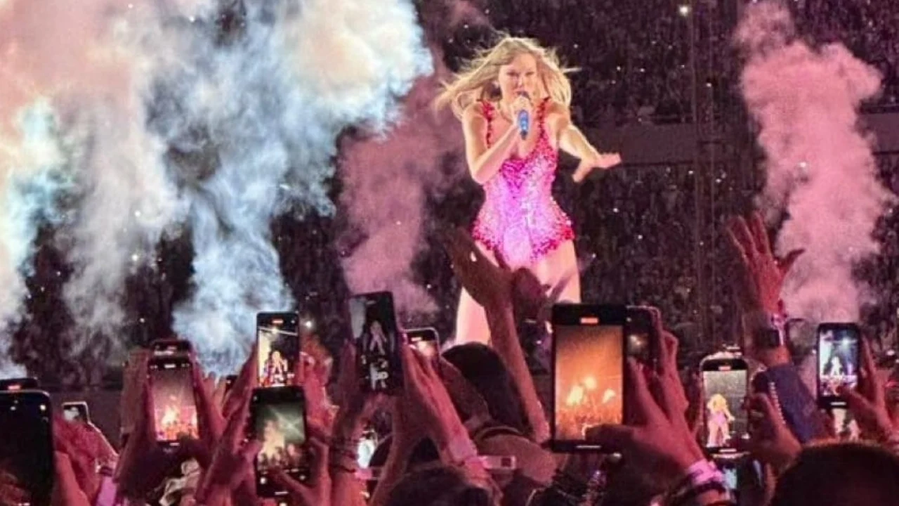 Taylor Swift: governo obriga produtora a aceitar que fãs entrem com água em shows no Rio