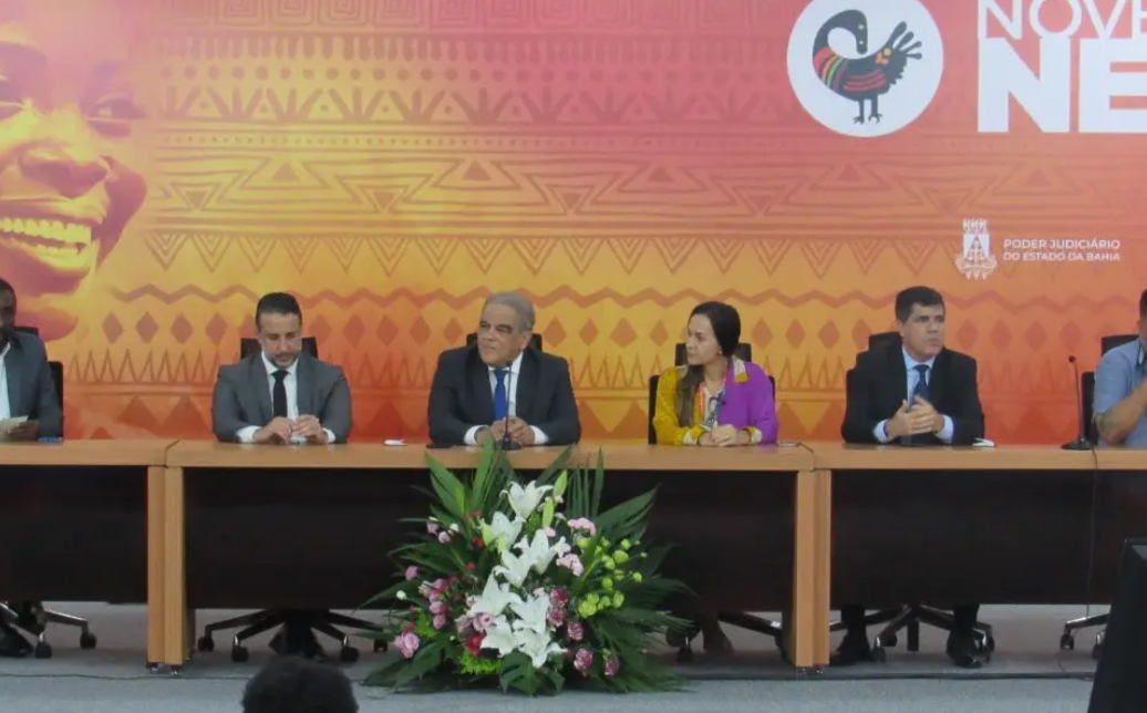 O evento seguiu o formato híbrido, possibilitando a participação presencial no Auditório Desembargadora Only Silva, localizado no prédio sede do TJ-BA, e online por meio do canal do YouTube do Poder Judiciário da Bahia.